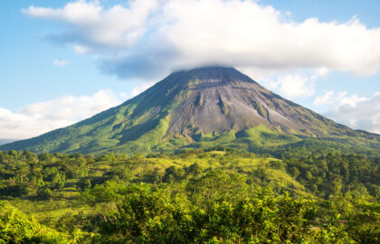 costa rica volcan arenal
